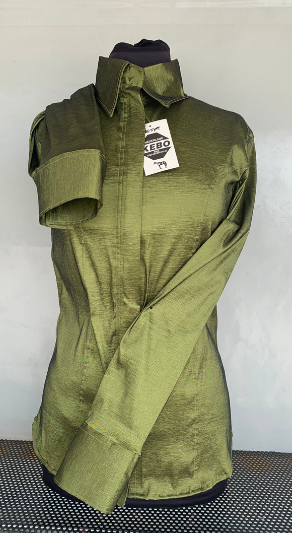 FULL  ZIPPER  BLouse STRETCH. Tafetta